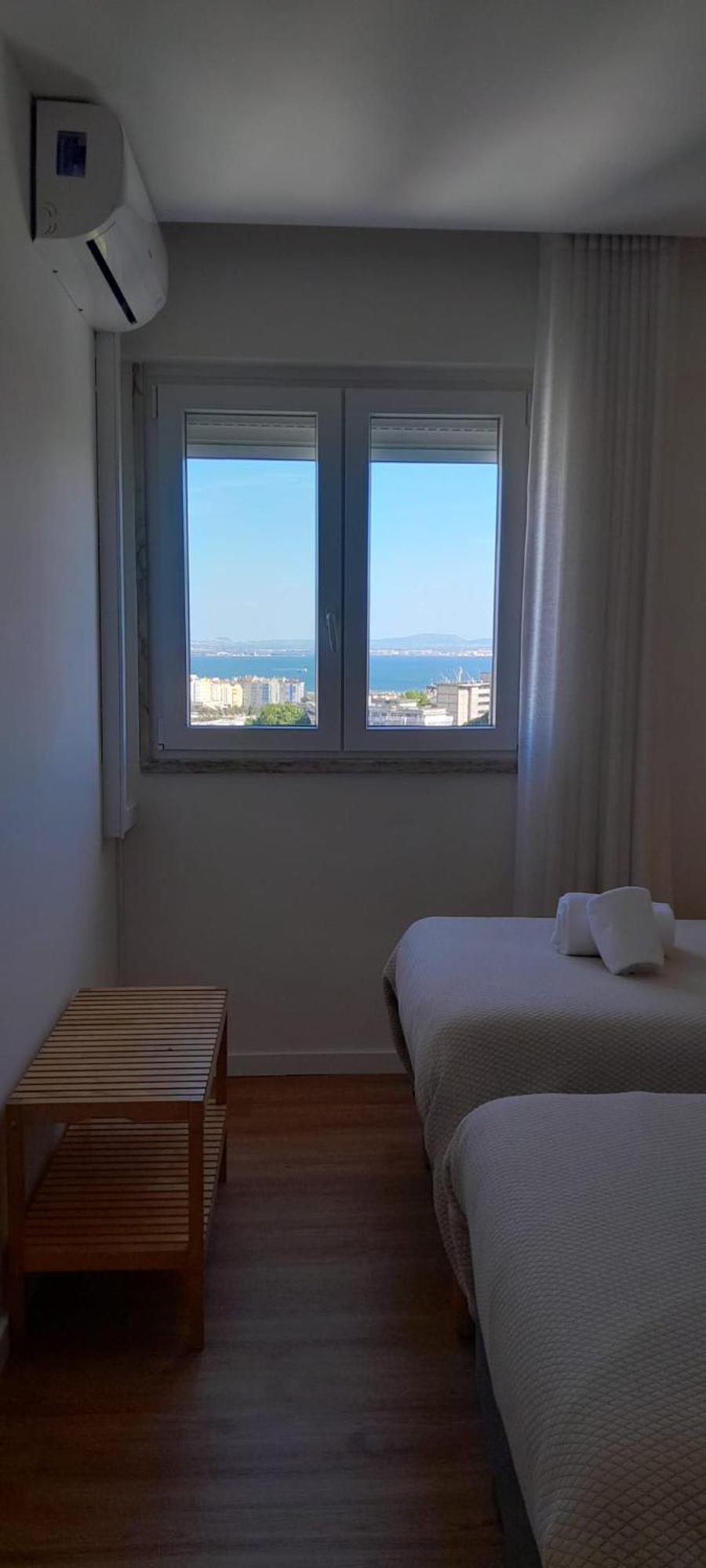 Apartamento Vistas Sobre O Rio Tejo Lisboa Exterior foto